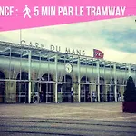 Tramway 12 JAURES Cosy proche gare